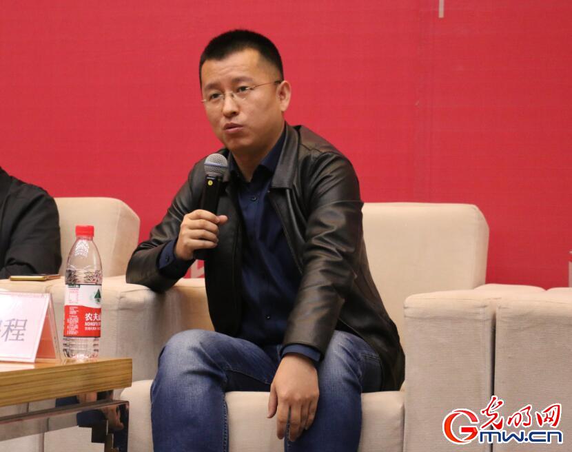 "中国艺术新视界"学术研讨会在江西省美术馆召开