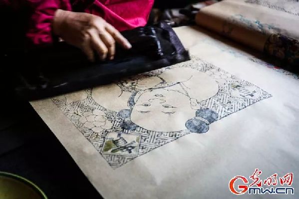 90岁“中国年画王”：我只是个一辈子喜欢年画的老人