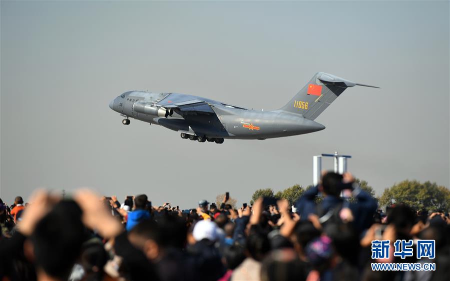 空军以全盛阵容展翅长春庆祝成立70周年