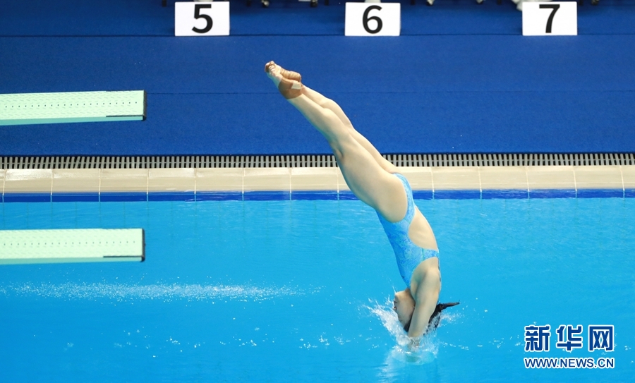 军运会跳水比赛第二天 中国队再度包揽三金