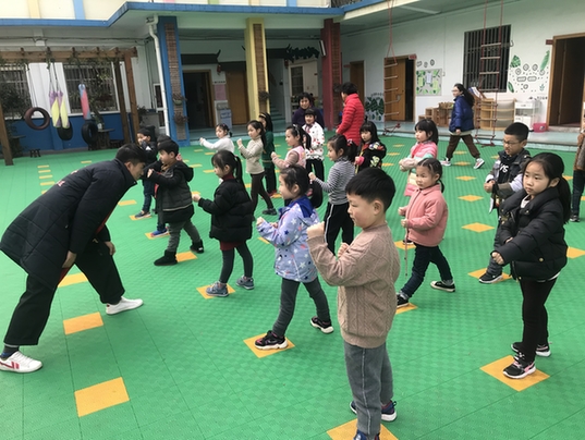 十万人公益大培训——跆拳道进校园