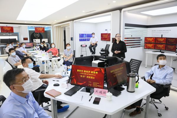 民建北京市委举办“新·好时政漫谈”活动
