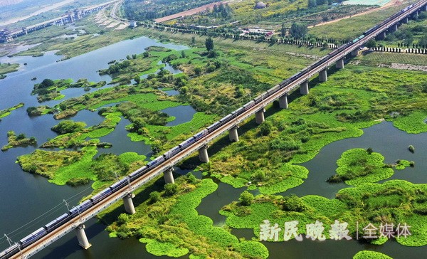 做“水文章”绘“生态卷