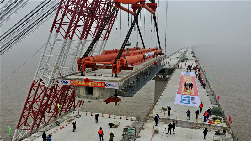 这一超级工程距通车又进一步 宁波舟山港主通道实现主线贯通 这一超级工程距通车又进一步 宁波舟山港主通道实现主线贯通