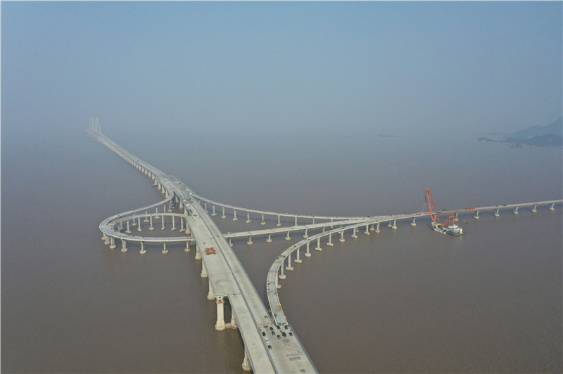 浙江交通集团舟岱大桥全桥贯通 浙江交通集团舟岱大桥全桥贯通