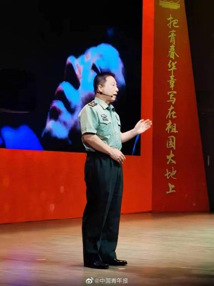 为什么中国航天员叫taikonaut，杨利伟说……一个细节冲上热搜第一！