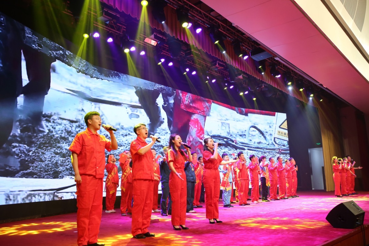 弘扬工匠精神 培育石油名匠——学徒制培训国际合作项目能力建设研讨会在大庆举行