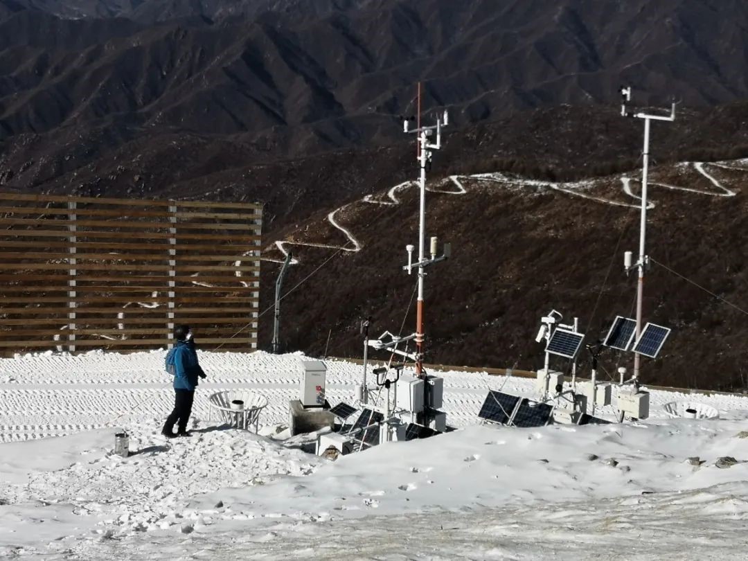 海陀山上这群“追风逐雪”的人，在与时间赛跑