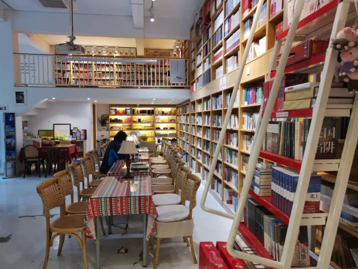 舟山“岛上书店”经营者刘晓娜入选全国“十大读书人物”