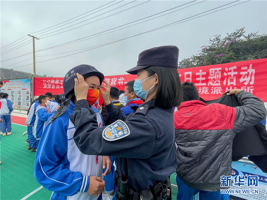 【中国人民警察节】孩子们“零距离”感受别样“警”彩