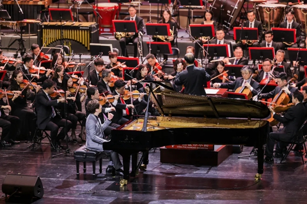 第十三届中国音乐金钟奖在四川成都开幕