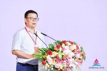 社会需要更多主旋律响亮正能量强劲的公益广告作品
