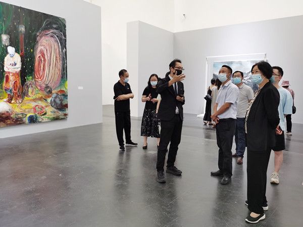 民建北京市委与市文化和旅游局调研艺术品市场