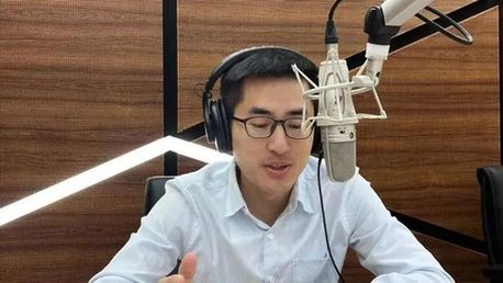 折纸飞机的男孩:钱学森的故事 | “共和国脊梁”科学家绘本丛书 有声书