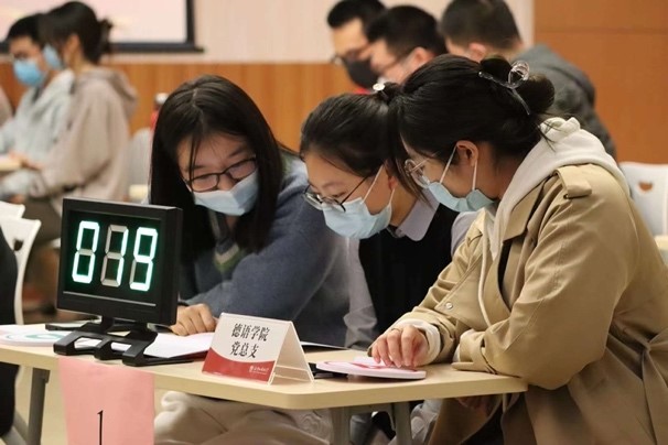北京外国语大学把握资源优势推动学习贯彻党的二十大精神走深走实