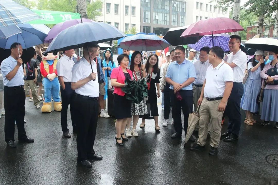 开学季|欢迎新同学！首都各高校陆续开学迎新生