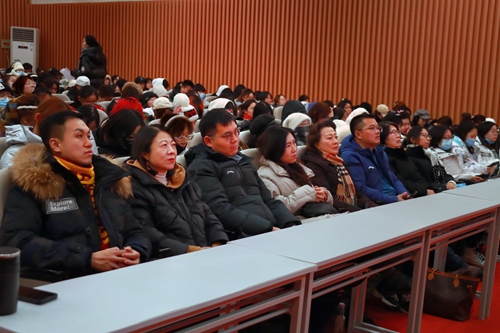 北京服装学院举办“真理的力量—跨时空、跨学科的对话”大思政课