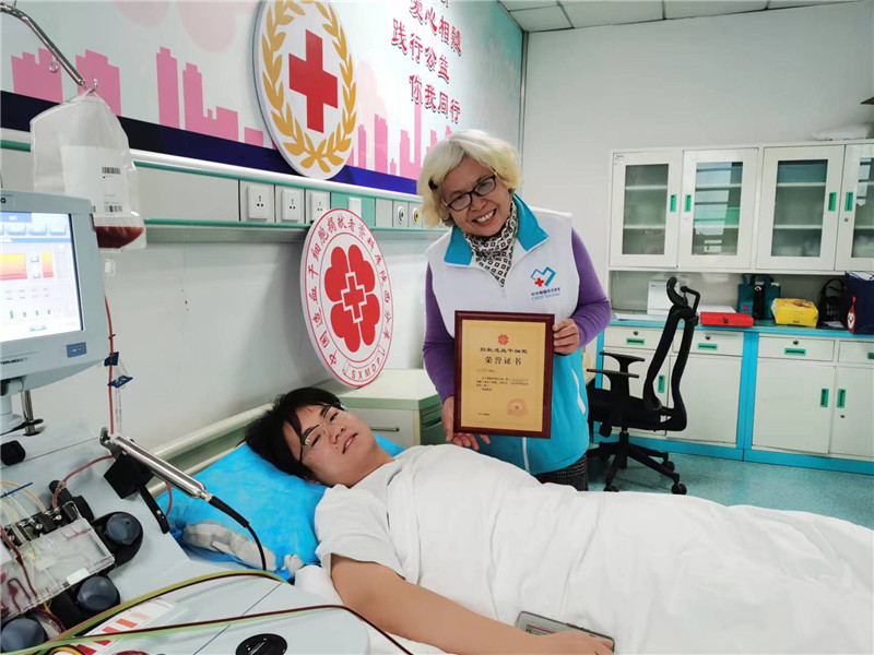 于300万人之中选中我,是再幸运不过的一件事 于300万人之中选中我,是再幸运不过的一件事