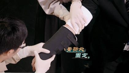 《中国中医药大会》第七期：探秘中医骨伤治疗之术