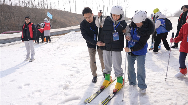 第九届中国残疾人冰雪运动季活动暨山东特色活动在威海举办