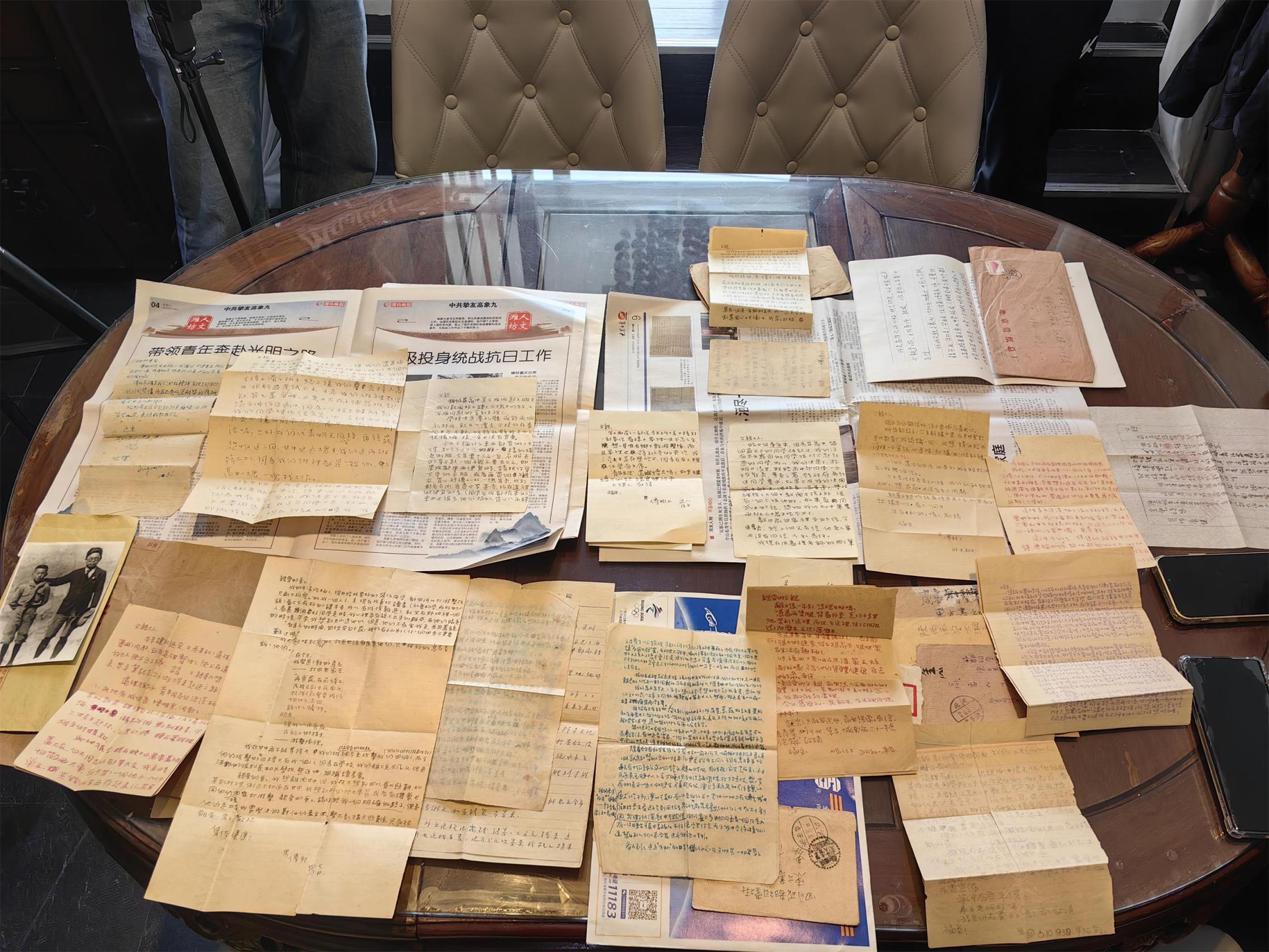 他是平北抗日烈士纪念园最年轻烈士,亲人捐赠16封抗战家书
