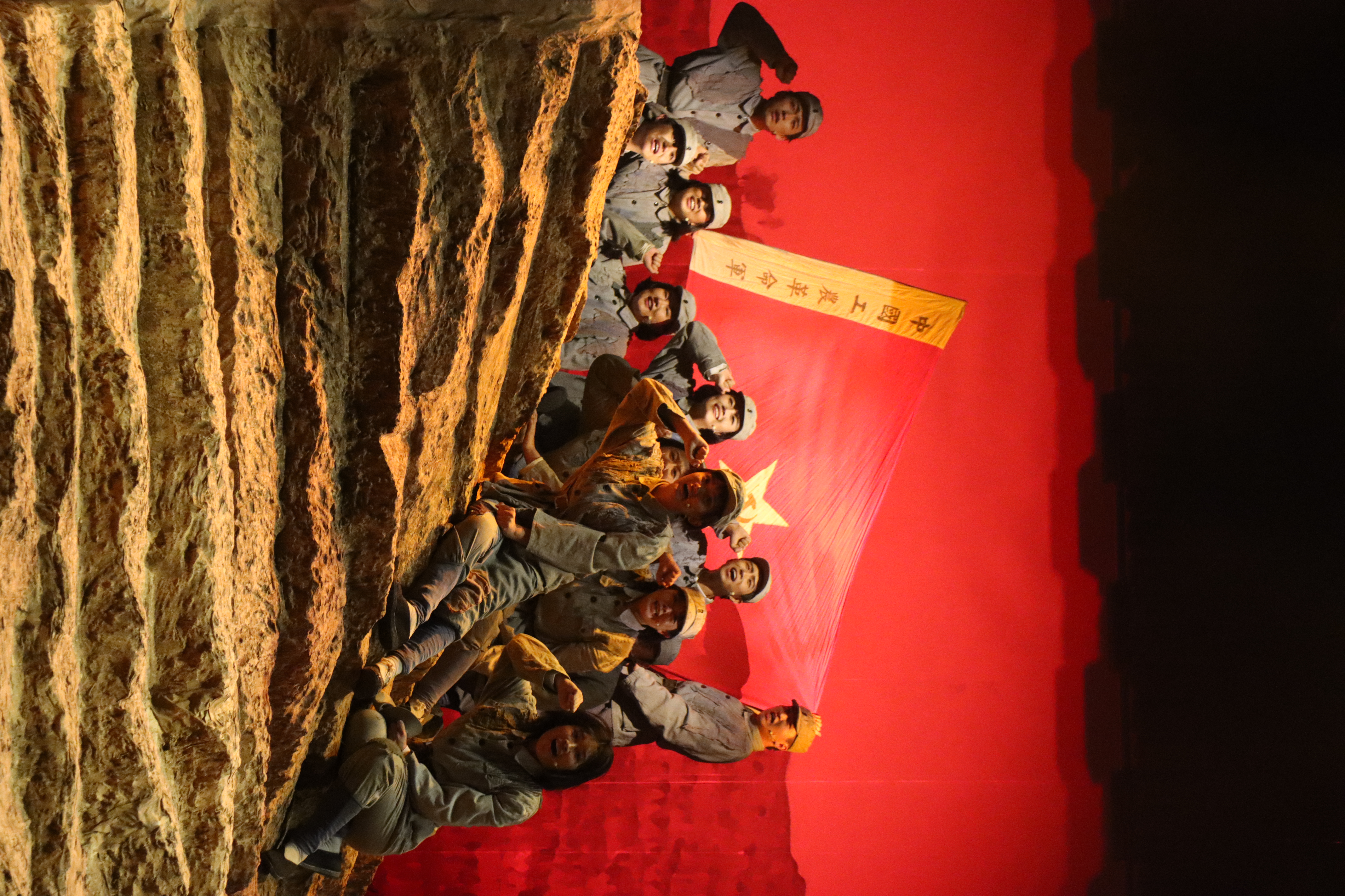 高校原创文化精品 | 追寻穿越时空的“先锋” 高校原创文化精品 | 追寻穿越时空的“先锋”