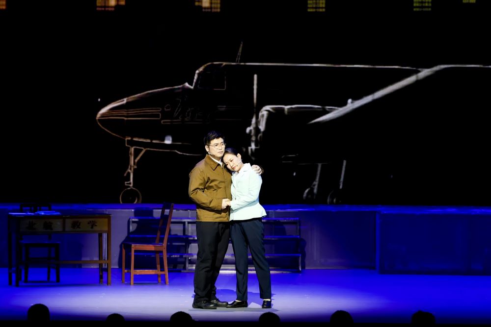 高校原创文化精品 | 从舞台到蓝天：“罗阳精神”照亮航空强国新征程