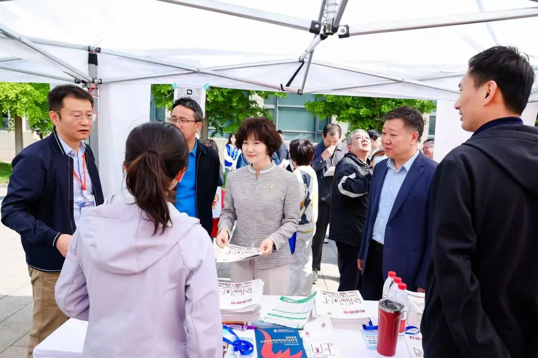 近80所名校聚首大运河畔！北京物资学院2025年校园开放日暨本科高招咨询会圆满举办