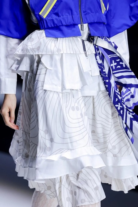 从苗寨到T台：数字化技术为千年粘膏染注入生命力