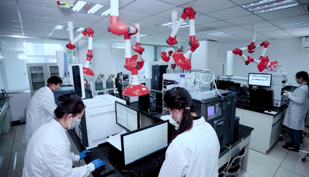 北京高校服务新时代首都发展特别报道 | 北京工商大学①：专业赋能 守护首都食品安全与市民健康