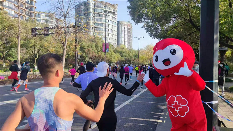 为了生命，跑起来
