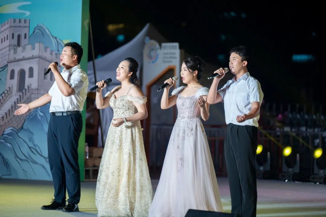 “长城脚下 艺动妫川” 延庆国资国企职工长城脚下展风采