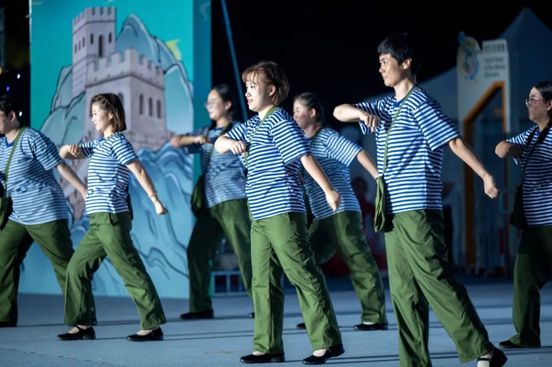 “长城脚下 艺动妫川” 延庆国资国企职工长城脚下展风采