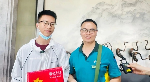 “喜报”来了！这里的高考录取通知书开启投递