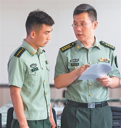 强军路上的法治先锋（最美新时代革命军人风采）