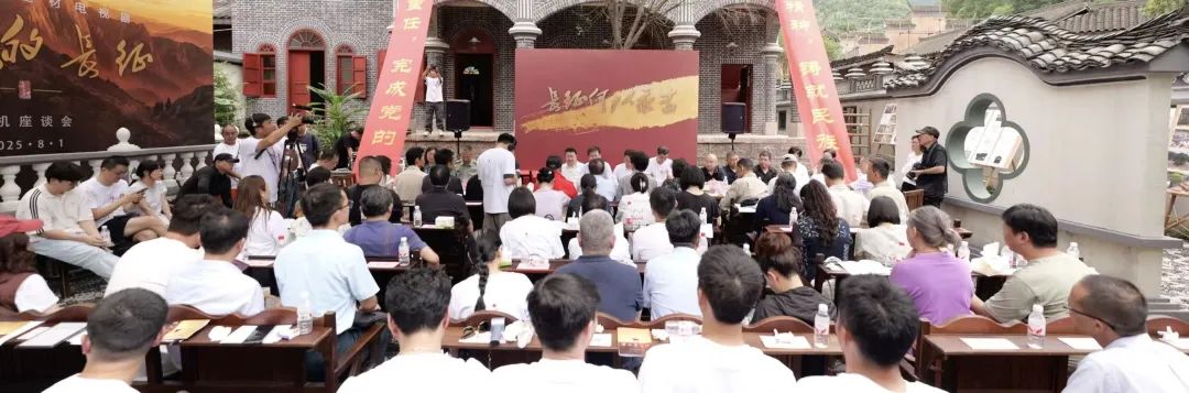 《觉醒年代》原班人马再合作，“北京大视听”重点文艺项目电视剧《伟大的长征》横店开机