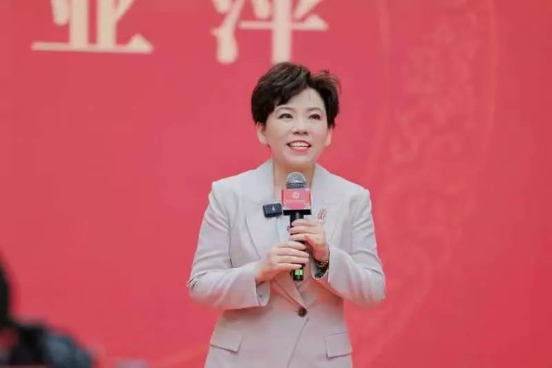“益起为她 筑梦芳华”——2025妇基会女性关爱公益行走进泉州