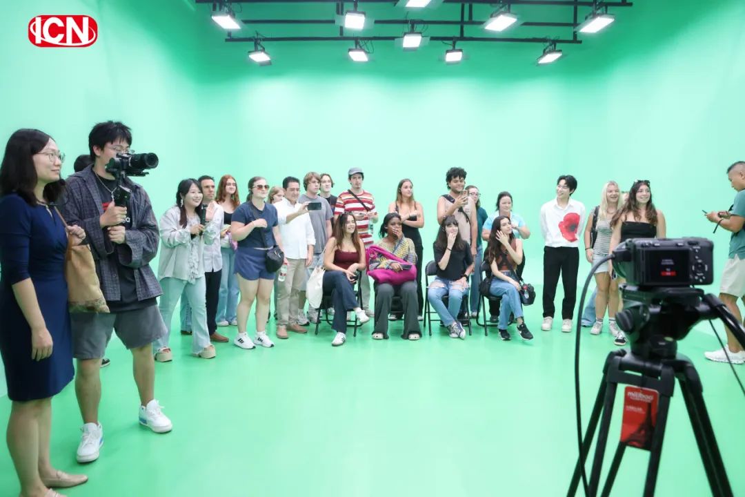 留夏好时光，和世界青年一起，拍了拍北京的夏天！