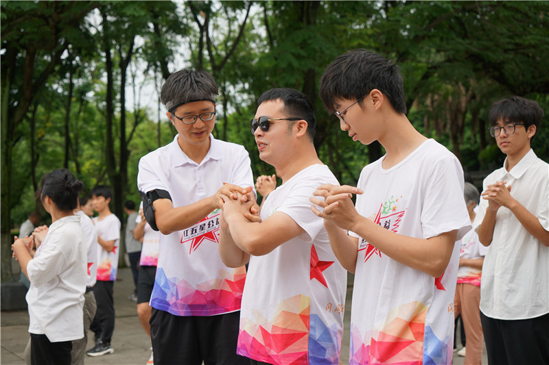 残疾人体育工作典型案例--江西省吉安市红五星盲人跑团