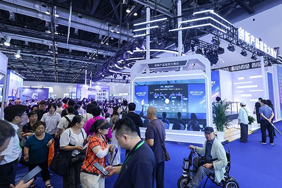 2025年中国国际福祉博览会开幕 多款新型辅助器具发布 2025年中国国际福祉博览会开幕 多款新型辅助器具发布