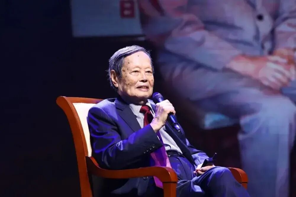 巨星陨落！著名物理学家杨振宁逝世