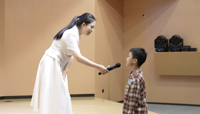 航天专家领衔科普讲座，亲子共探航天精神——“暑期科学家精神探索之旅”亲子活动落下帷幕