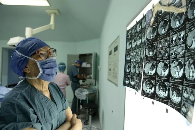 夜读 | “把肝病大国的帽子扔到太平洋去！”