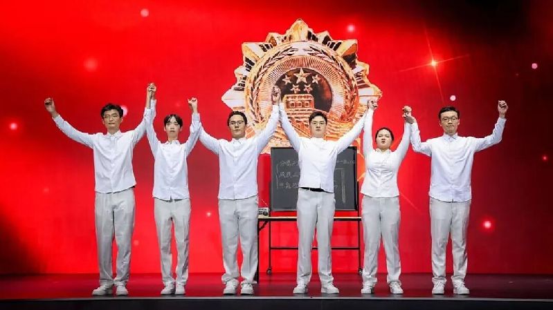 科研人员登台“飙戏”，看哭观众！