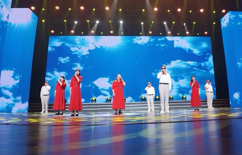 带着歌声去远行