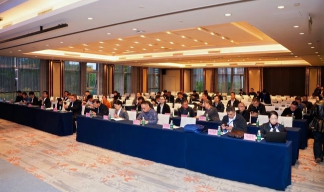 跨界融合，创新引领——2025中国无机膜产业发展高峰论坛举办