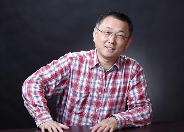 【“十五五”我所思·我所盼】刘醒龙:盼文学力量更加彰显 【“十五五”我所思·我所盼】刘醒龙:盼文学力量更加彰显