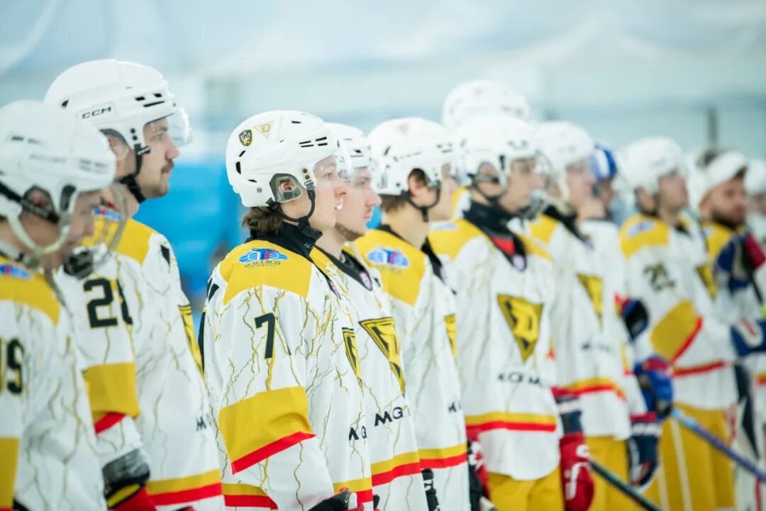 以冰为桥续写中俄体育合作新篇章，首体院成功举办中俄青年冰球文化交流营