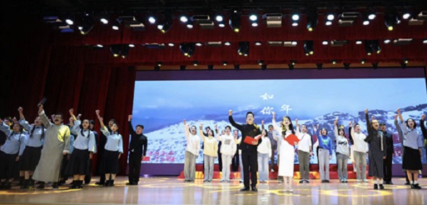 纪念“一二·九”运动90周年:音乐思政课 传承爱国志 青春奏强音 纪念“一二·九”运动90周年:音乐思政课 传承爱国志 青春奏强音