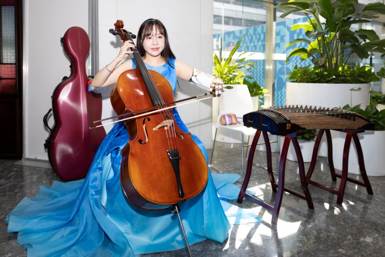 残特奥会主新闻中心“科技助残”展区:诠释“有爱无碍” 残特奥会主新闻中心“科技助残”展区:诠释“有爱无碍”